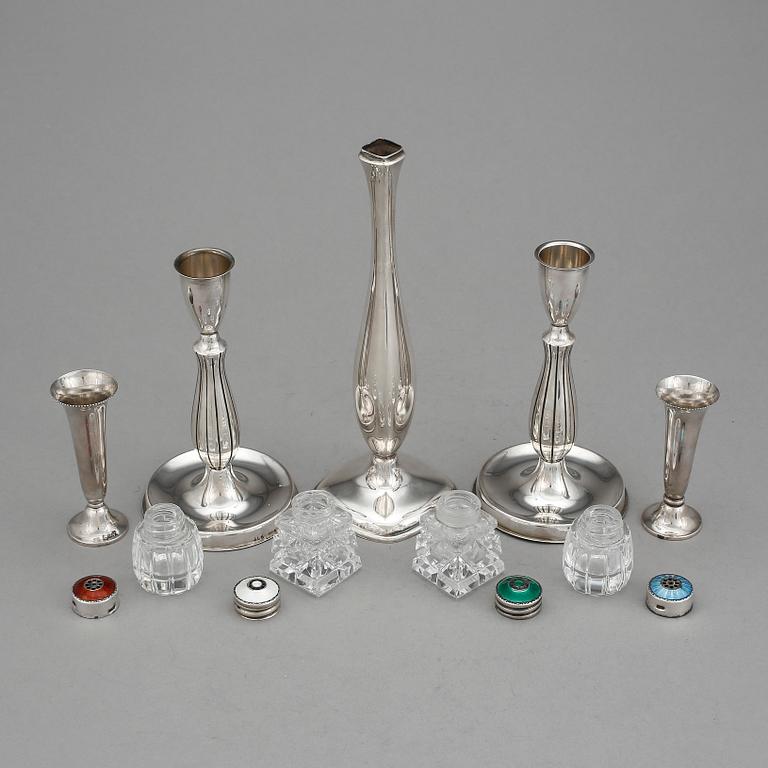 PARTI SILVER, 9 delar, 1900-tal. Tot vikt ca 443 gram (inkl. glas).
