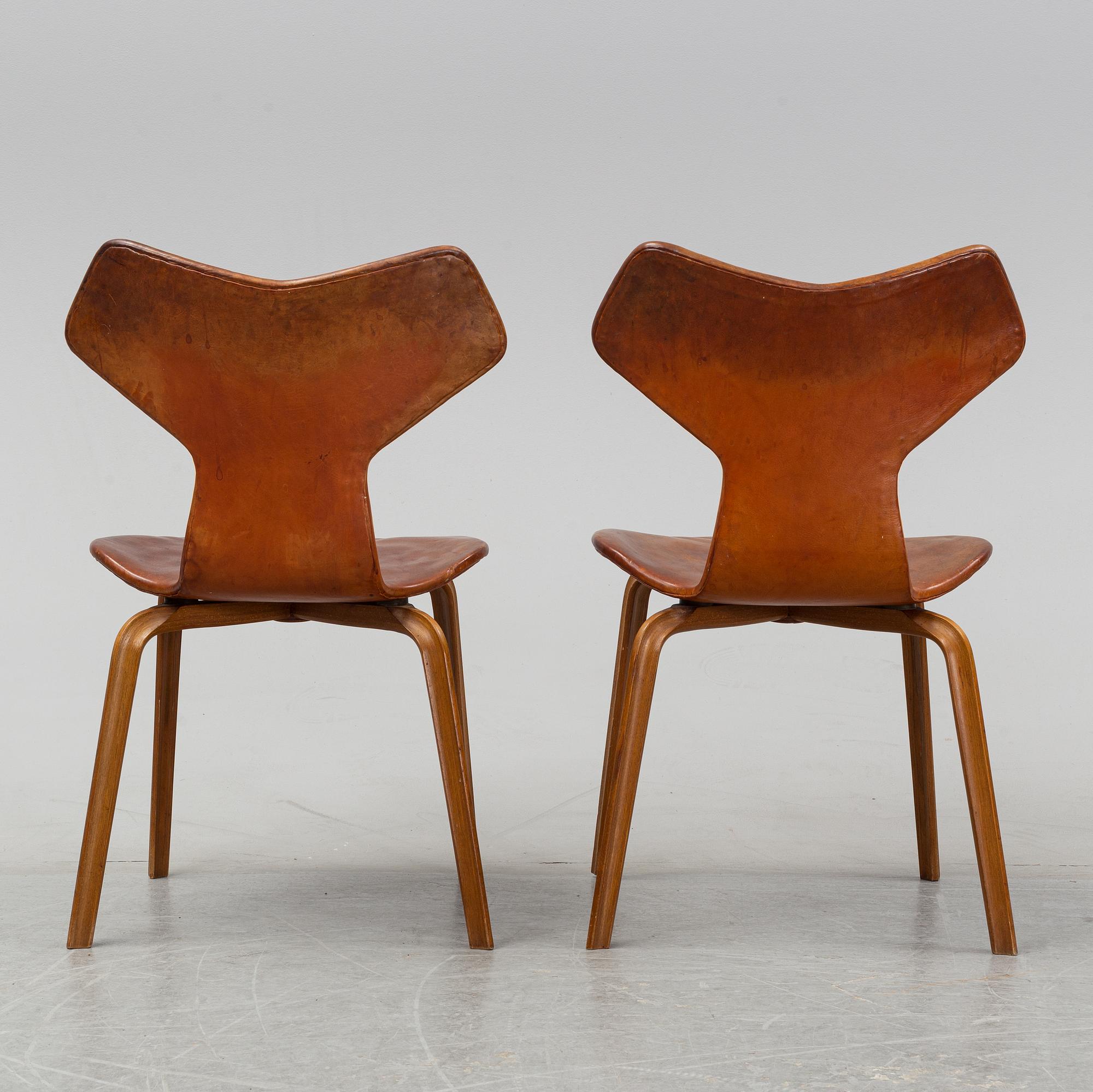 Arne Jacobsen, stolar, 6 st, "Grand Prix"  Fritz Hansen, Danmark 1950-60-tal.