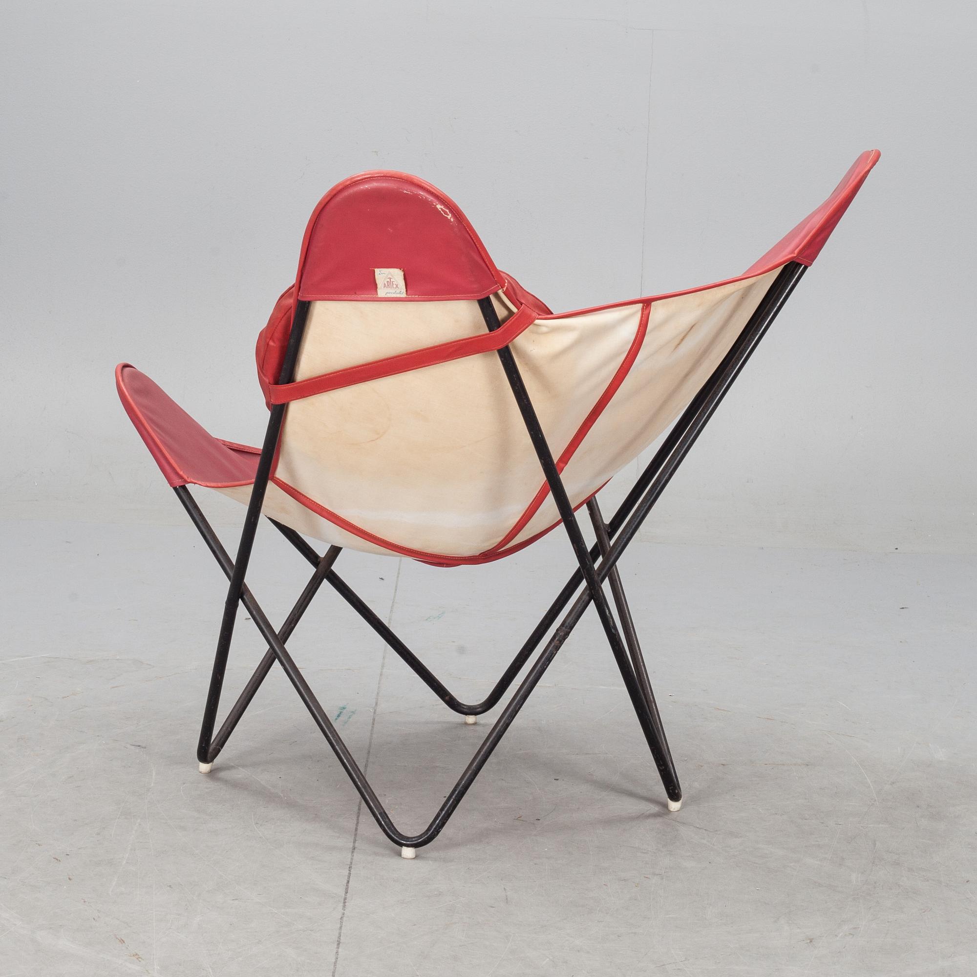 FLADDERMUSFÅTÖLJ, 1900-talets mitt.