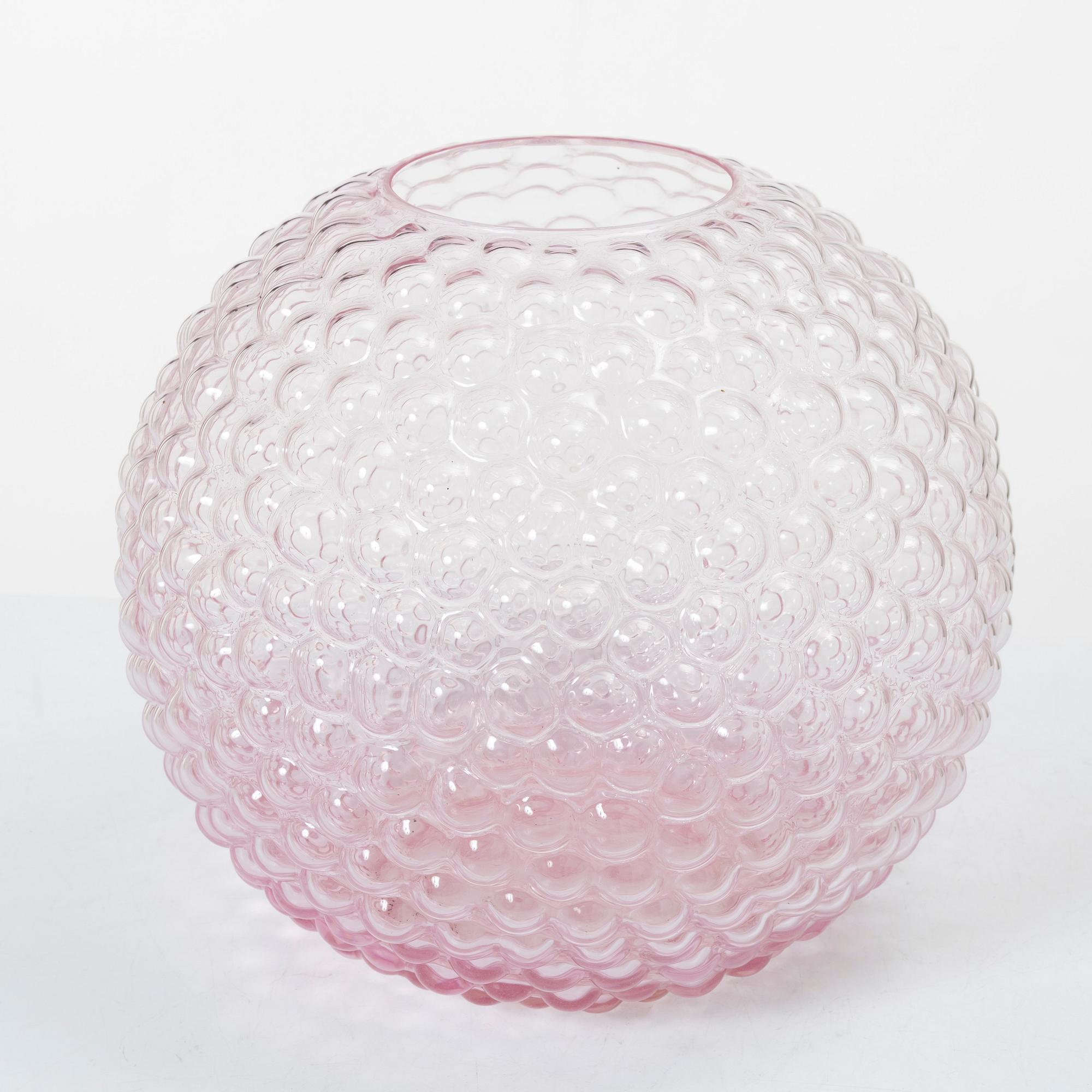 Carina Seth Andersson, vase, "Dew", Svenskt Tenn Company.