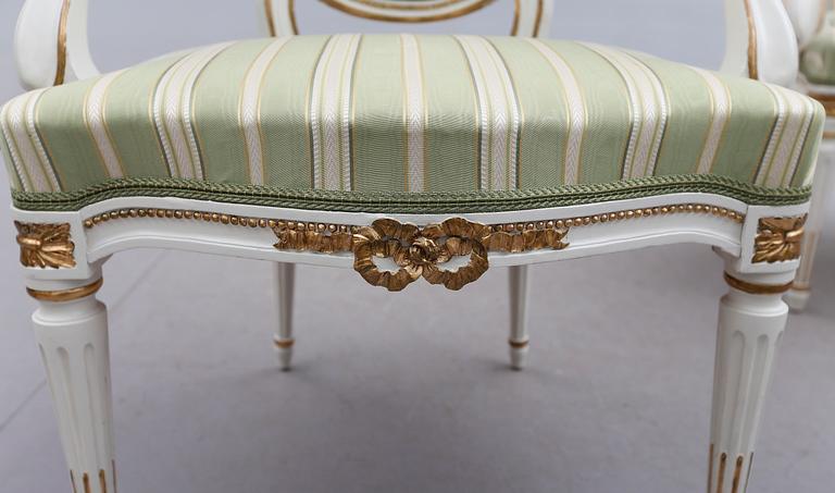 KARMSTOLAR, 1 par, gustaviansk stil, 1900-talets början.