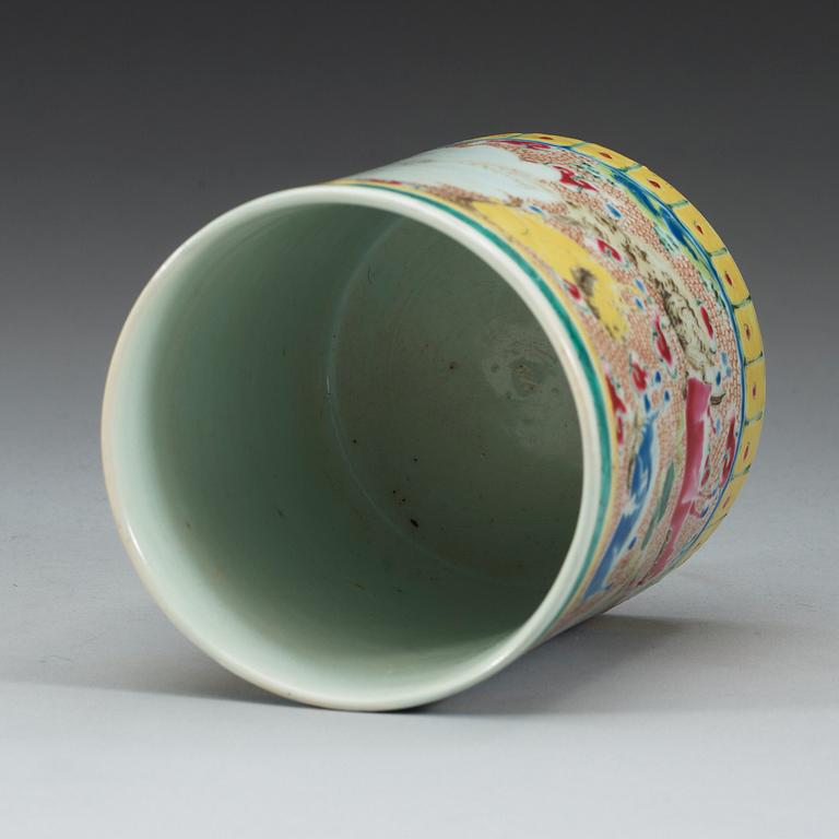 MUGG, porslin. Qing dynastin 1700-tal.