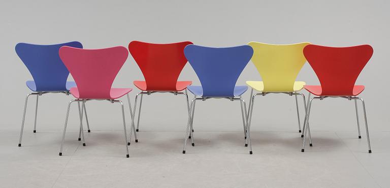 STOLAR, 6 st, "Sjuan", Arne Jacobsen, Fritz Hansen, 1997.