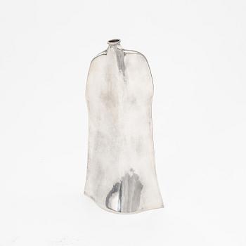 Theresia Hvorslev, a Swedish silver vase, Linköping, 1979.