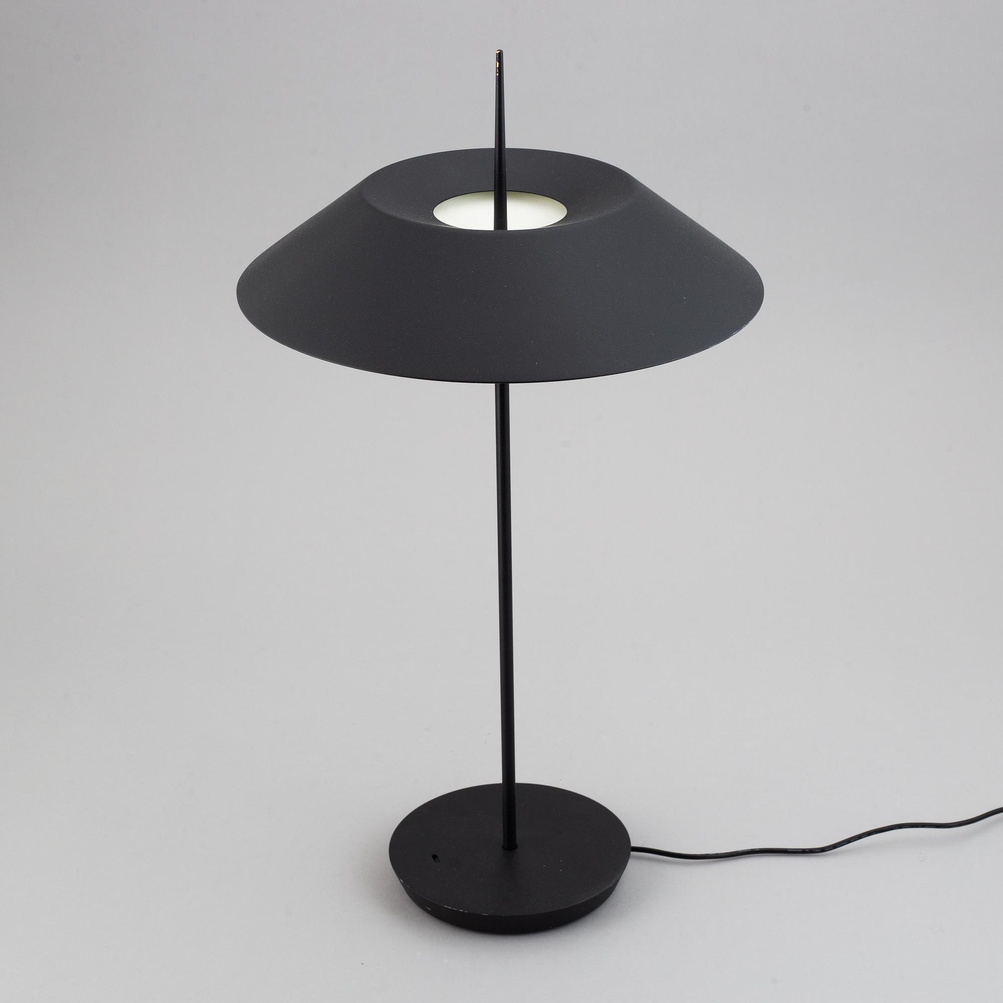 Diego Fortunato, "Mayfair", bordslampa, Vibia, 2000-tal.