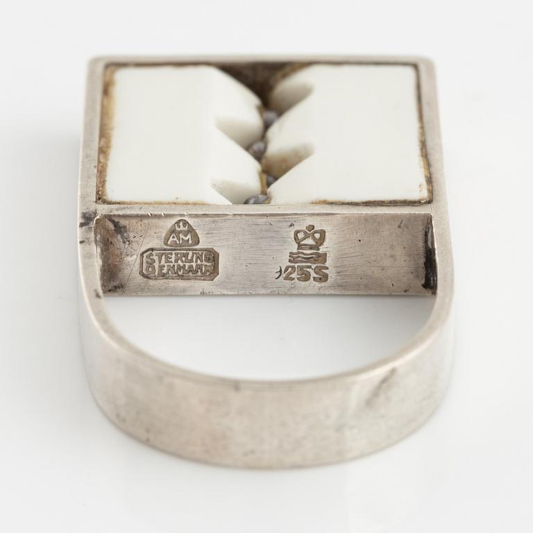 Anton Michelsen, ring, silver med  porslin, 1960-70-tal, Danmark.