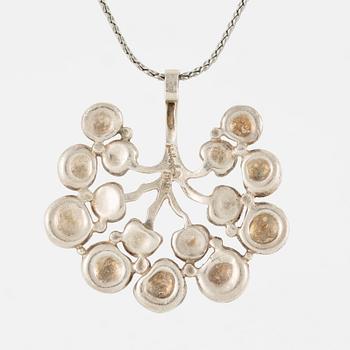 Eric Robbert, pendant and bracelet, silver and enamel.