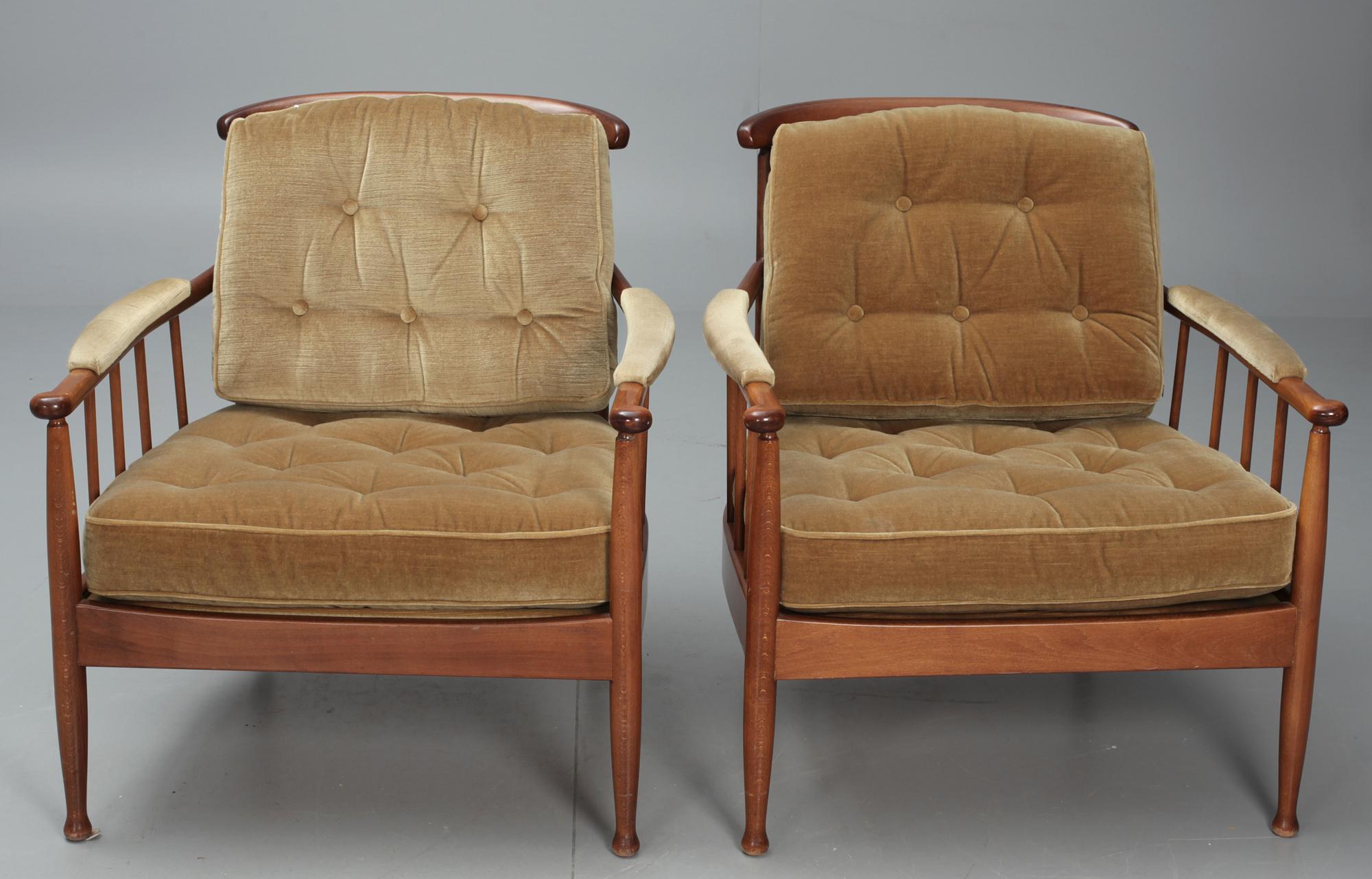 KARMSTOLAR, ett par, "Skrindan", Kerstin Hörlin Holmqvist, OPE-möbler.