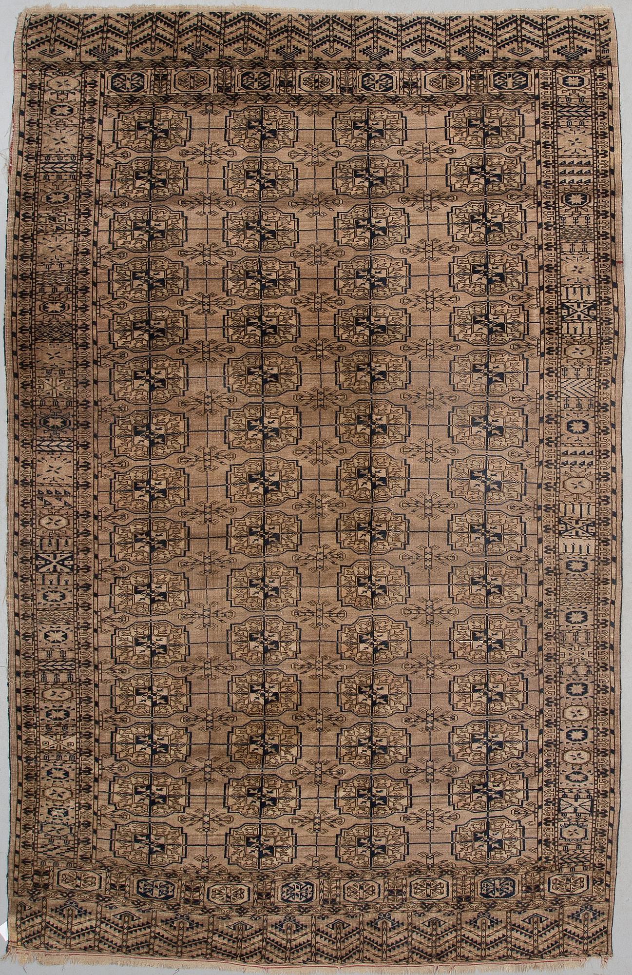 MATTA, semiantik/antik, Tekke-Bochara, ca 310 x 200 cm.
