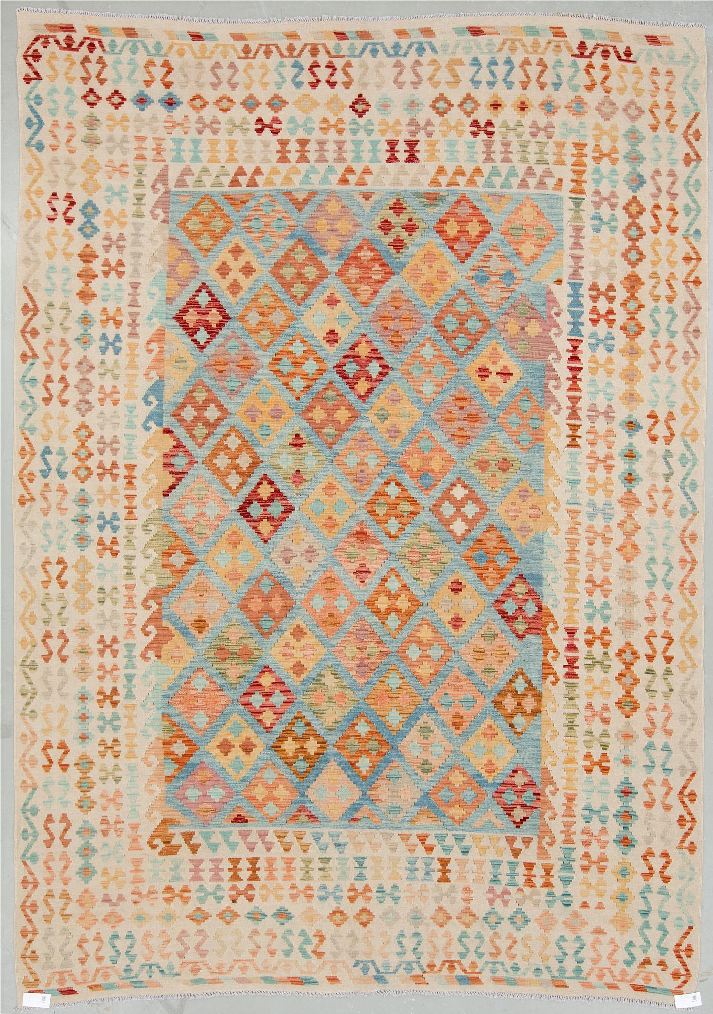 MATTA, Kelim Uzbek med växtfärger. Ca 344x245 cm.