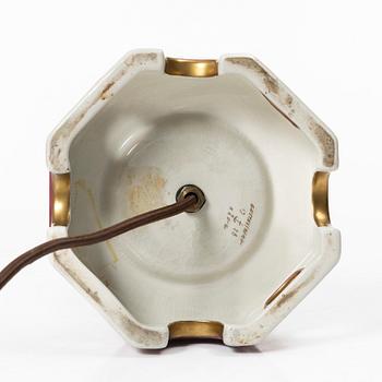 Wilhelm Kåge, bordslampa, Gustavsberg, 1928.