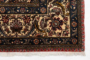 A Bakhtiari carpet, c. 370 x 248 cm.