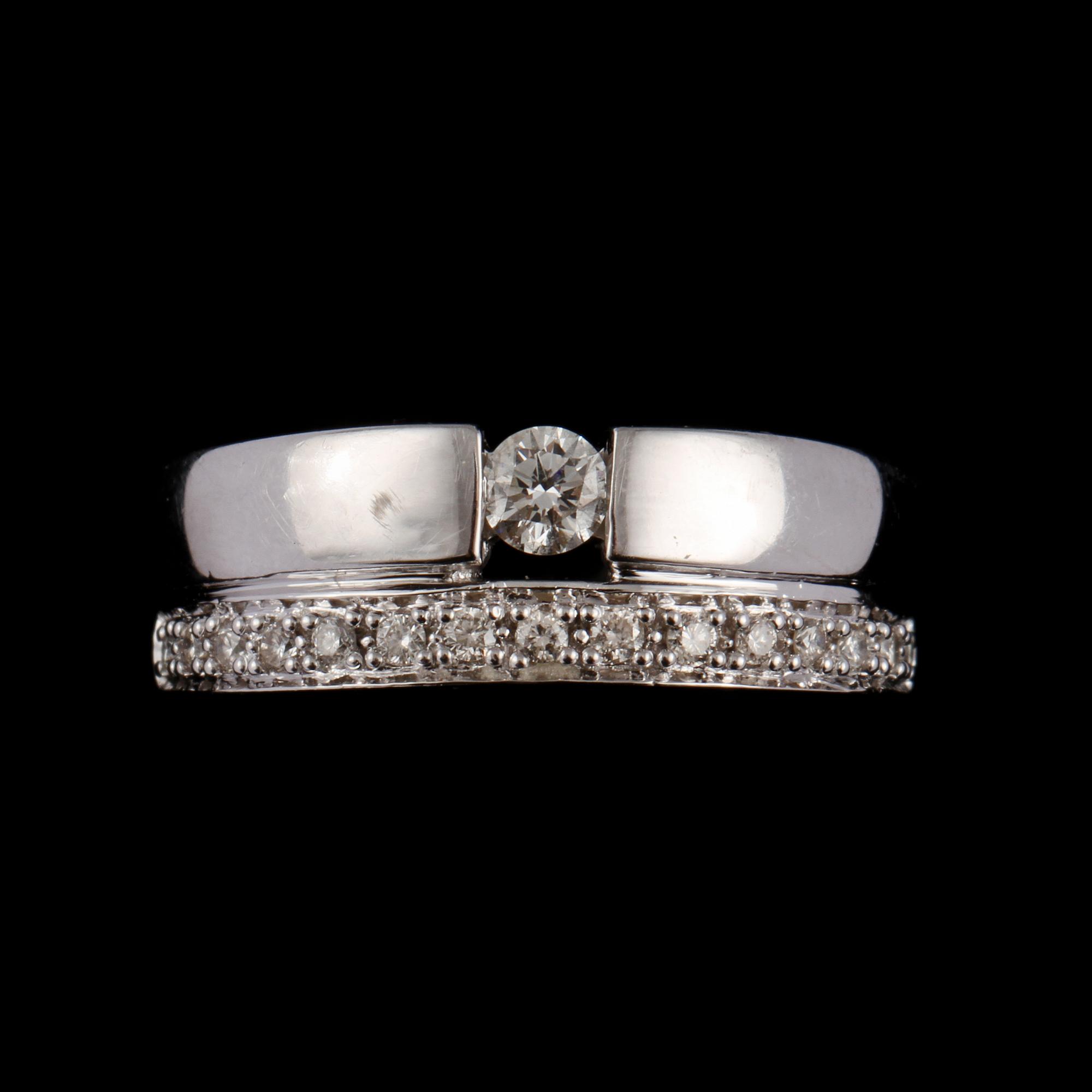 RING, 18k vitguld med 16 briljantslipade diamanter varav en ca 0.10 ct, Iduna, Varberg. Vikt 6 g.