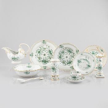 Dinner and coffee service, 72 pieces, porcelain, "Indische Malerei Grün", Meissen, Germany.