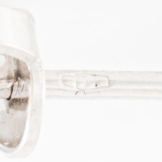 Örhängen, 18K vitguld med briljantslipade diamanter.