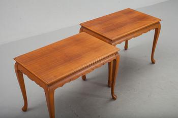 SIDOBORD, ett par, rokokostil 1900-tal.