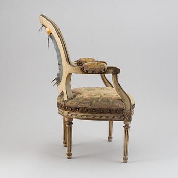 A miniature chair / doll chair, Louis XVI-style, first half of the 20th century.
