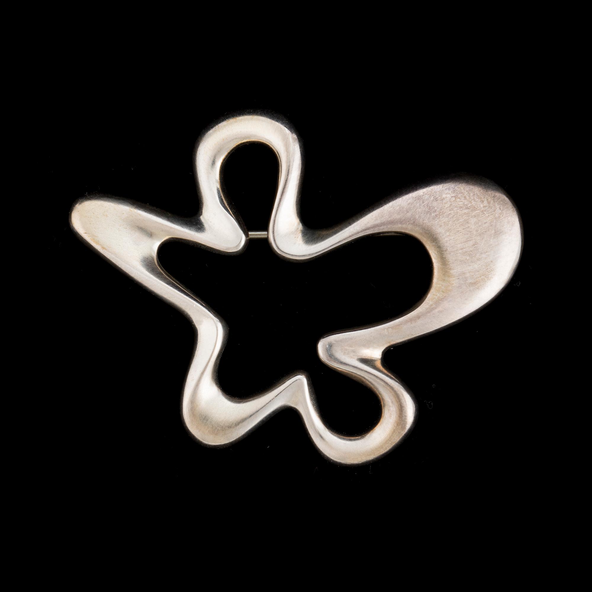 A sterling silver "Splash" brooch by Henning Koppel for Georg Jensen, Denmark, after 1945.