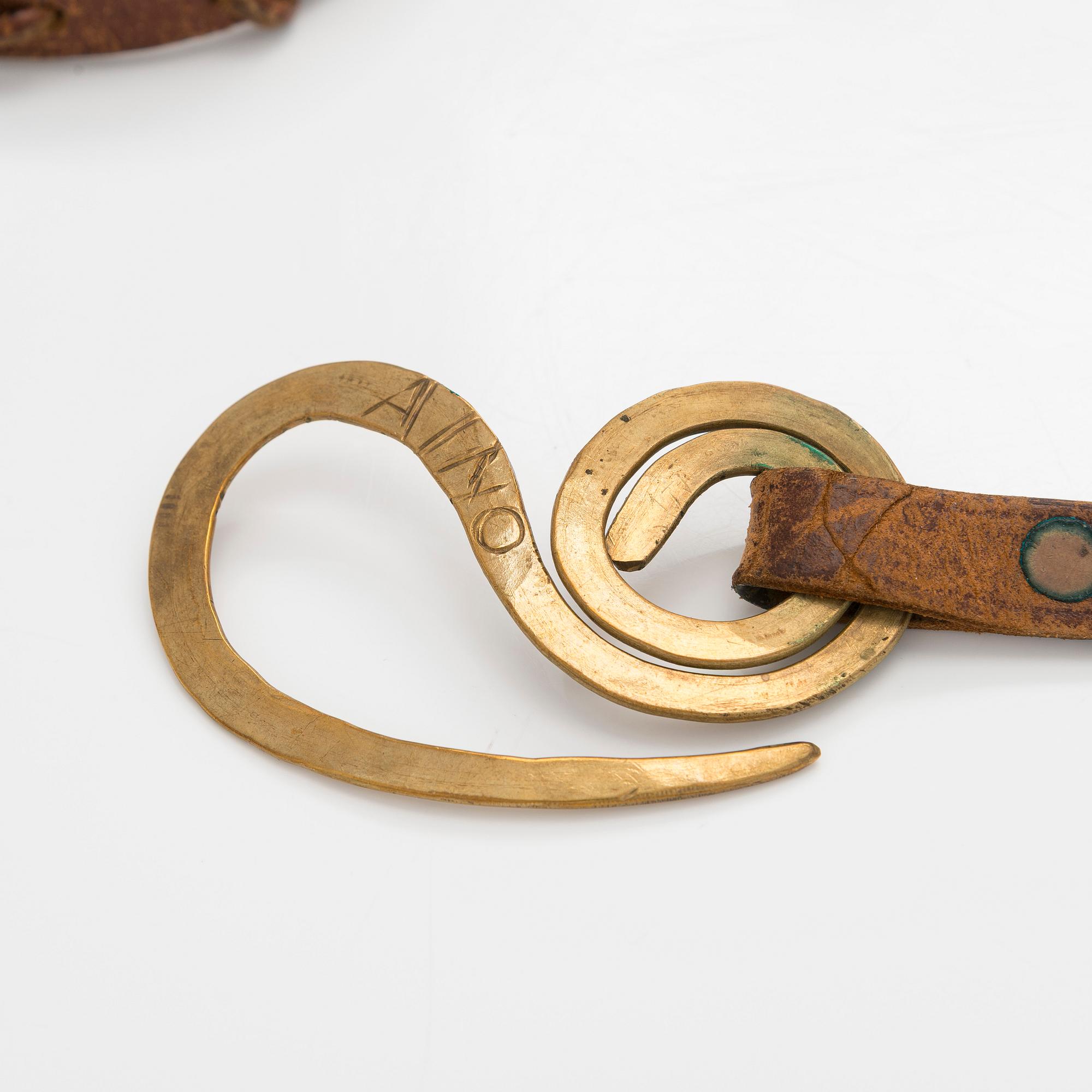 Alexander Calder, belt buckle with leather strap 1938.