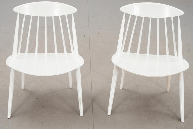 KARMSTOLAR, ett par, 1900-talets andra hälft.