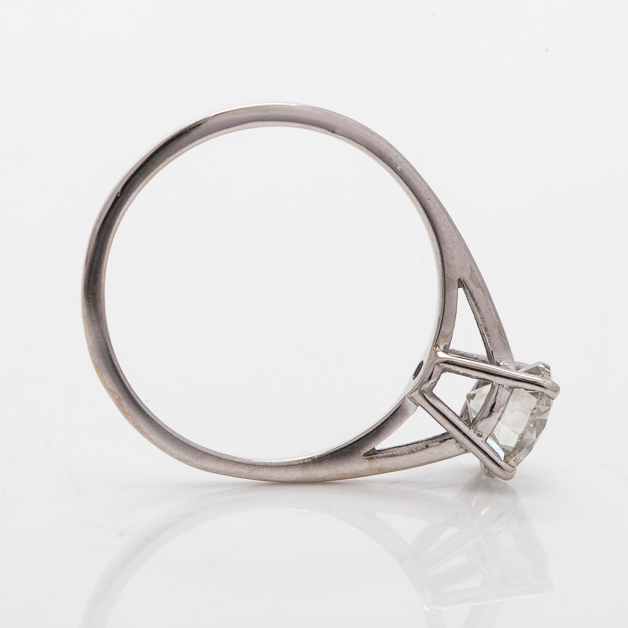 Sormus, briljanttihiottu timantti, 14K valkokulta.