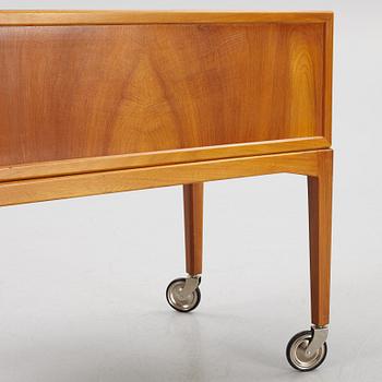 Carl Cederholm, a Swedish Modern serving trolley, Firma Stil & Form, 1940s.