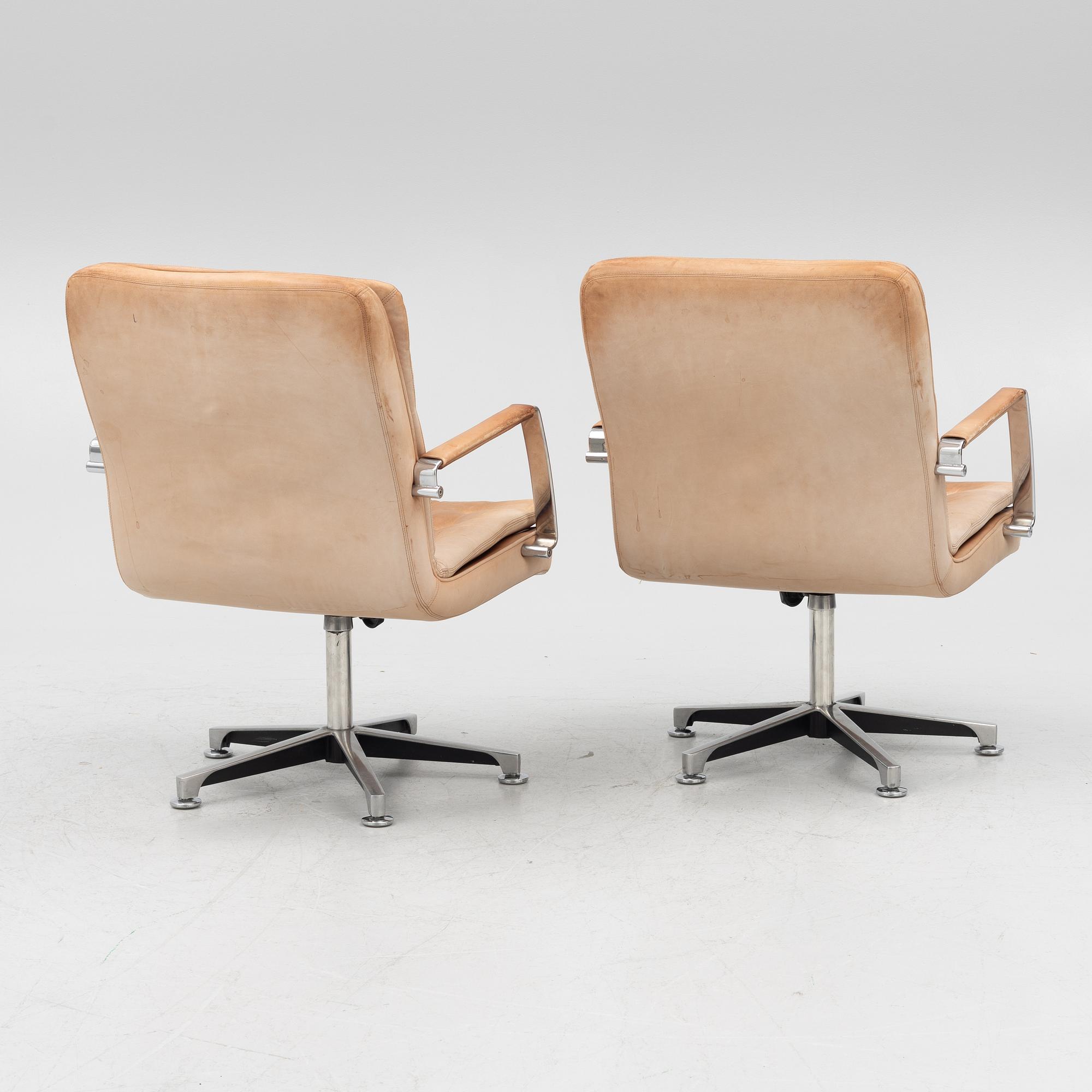 Kenneth Bergenblad, a pair of "Hercules" armchairs, Dux.