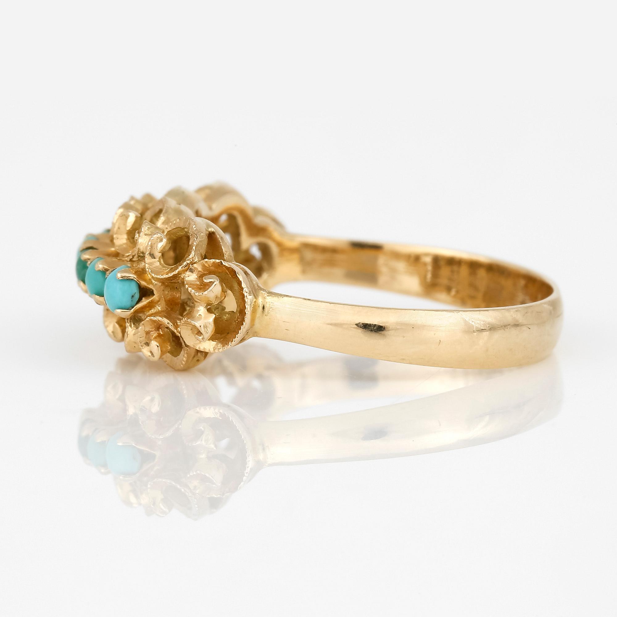 RING, 18K guld med cabochonslipade turkoser.