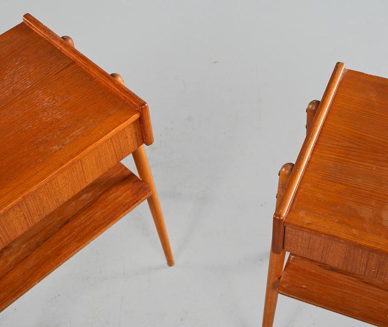 SÄNGBORD, ett par, 1900-talets mitt.