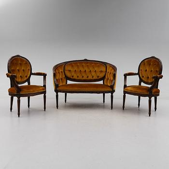 SOFFA OCH KARMSTOLAR, 1 par, gustaviansk stil, 1900-talets andra hälft.