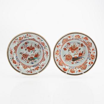 A set of two Chinese porcelain plates 18th century.