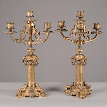 KANDELABRAR, ett par, mässing, 1800-tal.