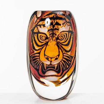 Mats Jonasson, a unique graal glass vase, 2003.