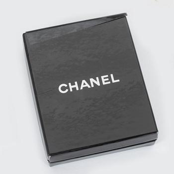 SKÄRP, Chanel.