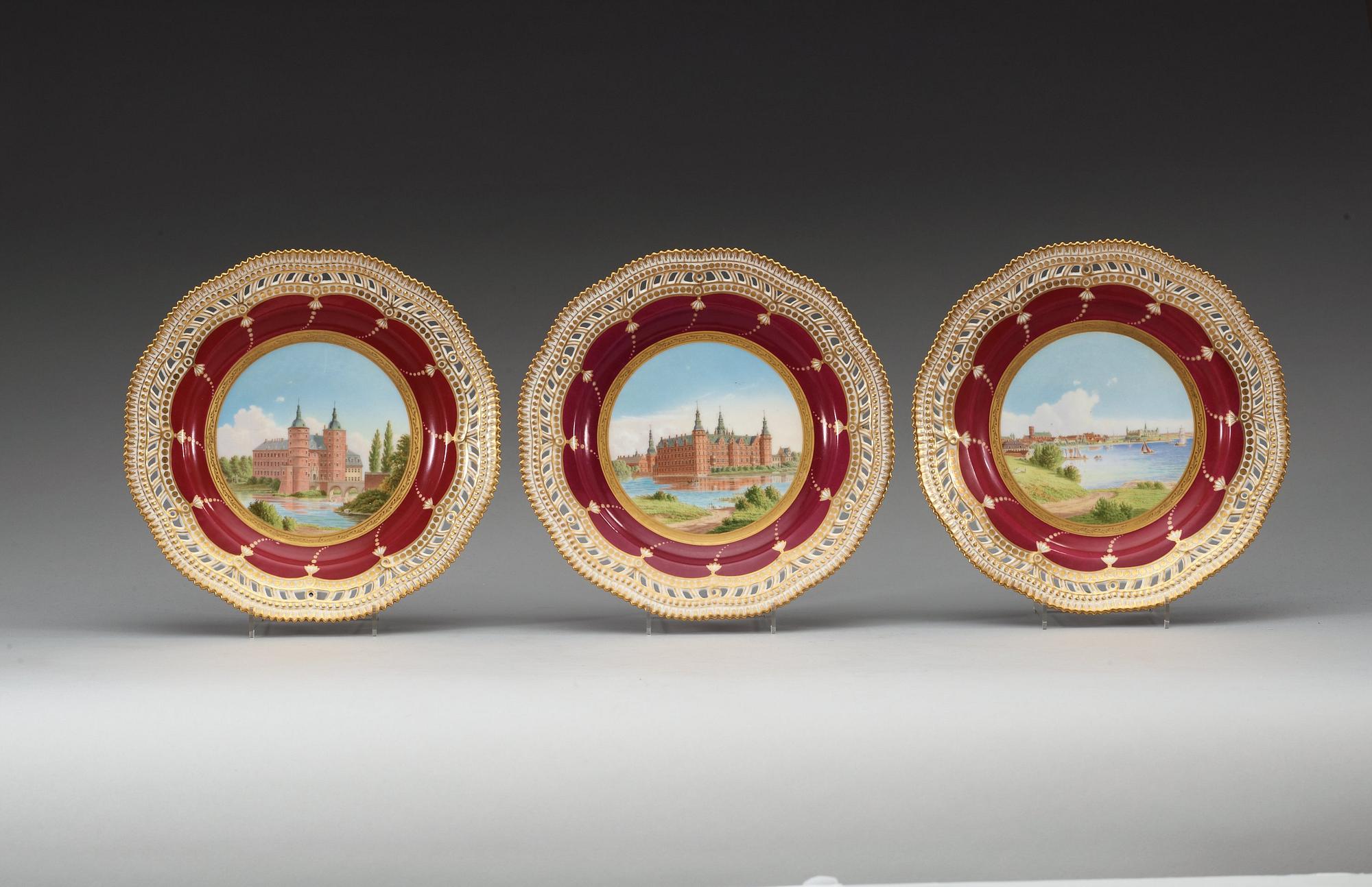 A set of five Royal Copenhagen topographical dessert dishes, Denmark, 18th/19th Century.