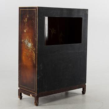 KINASKÅP, 1900-talets andra hälft.