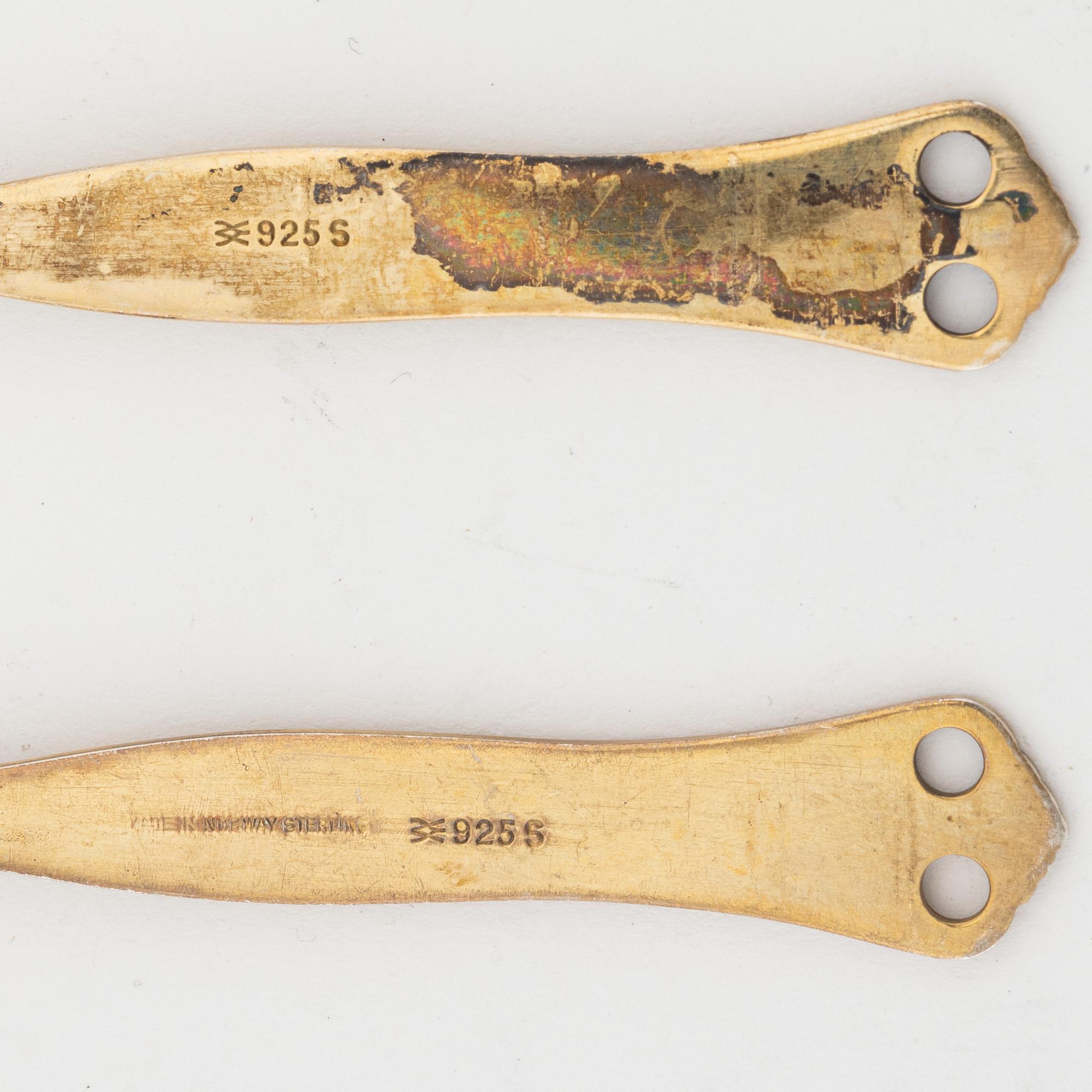 Bestick, 17 st, silver och emalj, Norge, 1900-talets mitt.