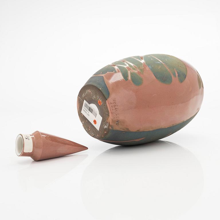 Inkeri Leivo, vas med lock, "Balzak", keramik, signerad Inkeri Leivo Arabia.