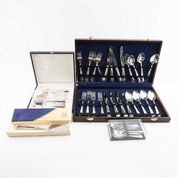 Cutlery approx 42 dlr "Chippendale" silver Eja 2002.