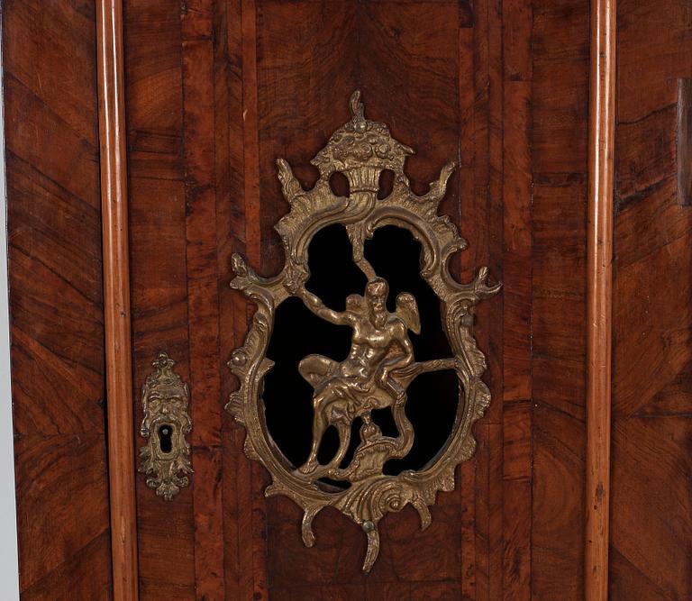 A Baroque late 17th century longcase clock by Johannes Fischer, probably Dutch.