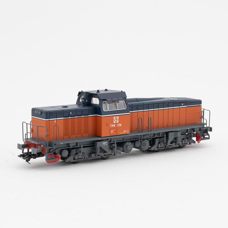 Märklin, diesel locomotive, gauge H0, in box.