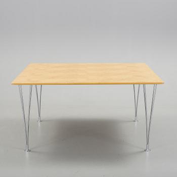 MATBORD, Bruno Mathsson och Piet Hein för Fritz Hansen, Danmark.
