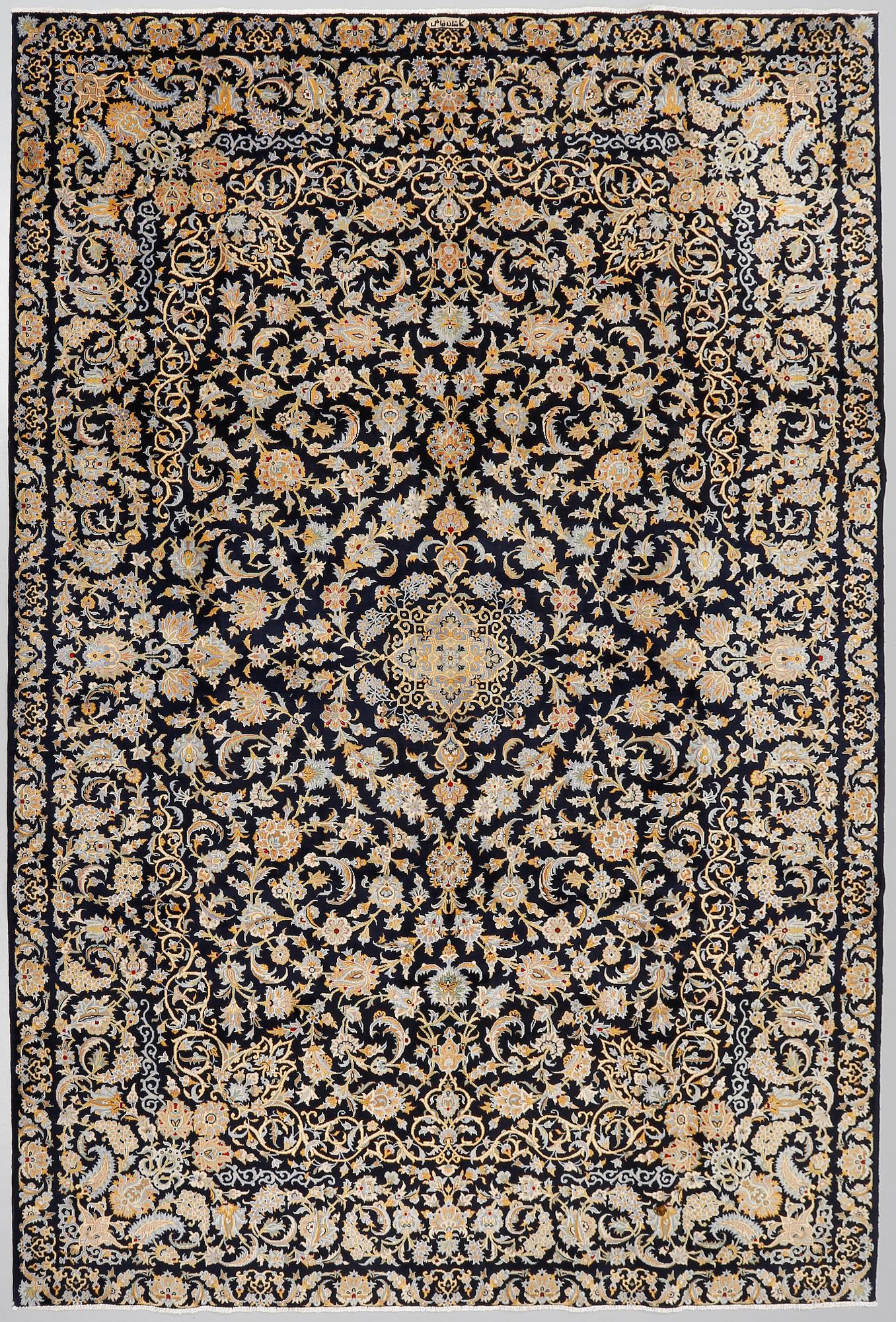 MATTA, Keshan, signerad, 1900-talets senare del, ca 365 x 250 cm.