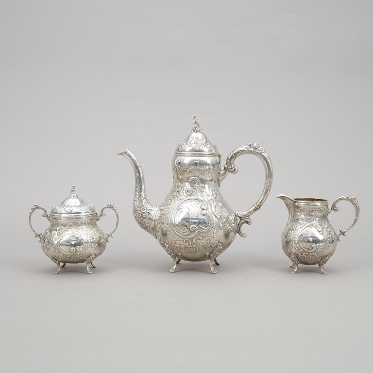 KAFFESERVIS, 3 delar, silver, rokokostil, Tyskland, 1900-tal. Vikt ca 1124 gram.