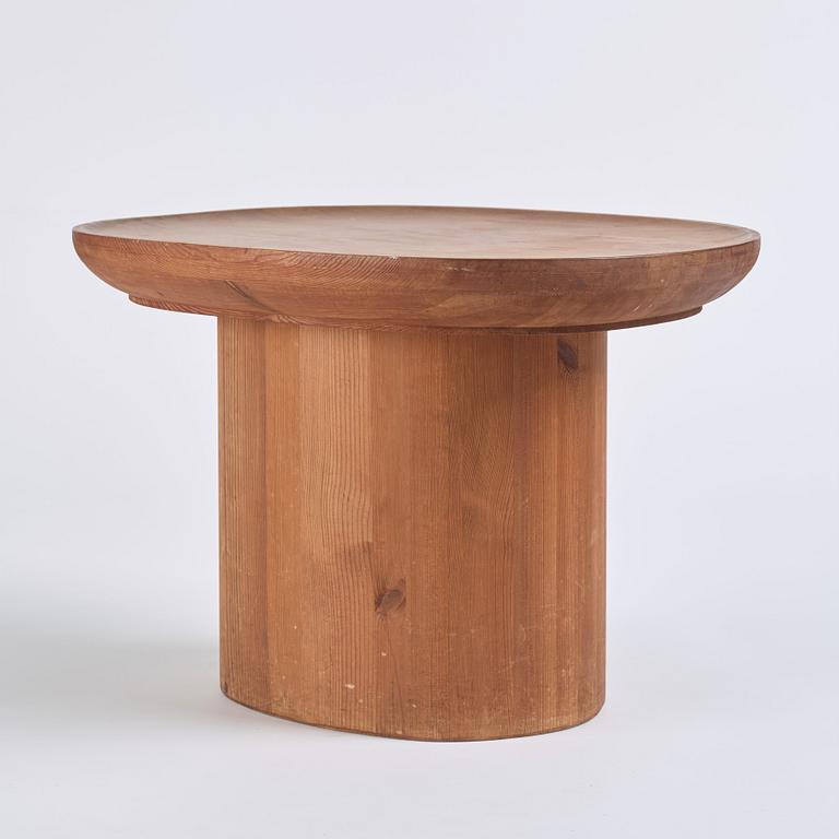 Axel Einar Hjorth, a stained pine 'Utö' table, Nordiska Kompaniet, 1930s.