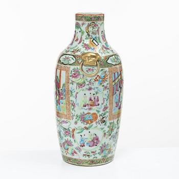 A porcelain 'Rose medallion' floor vase, Kanton, China, 19th century.