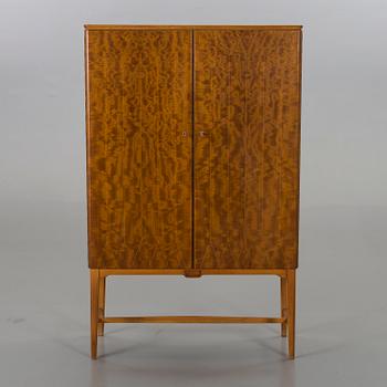 SKÅP/SERVERINGSSKÅP. 1950-tal.