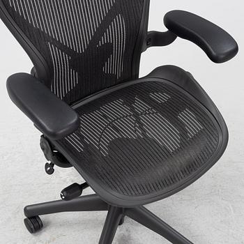 Don Chadwick och Bill Stumpf, kontorsstol, "Aeron", Herman Miller.