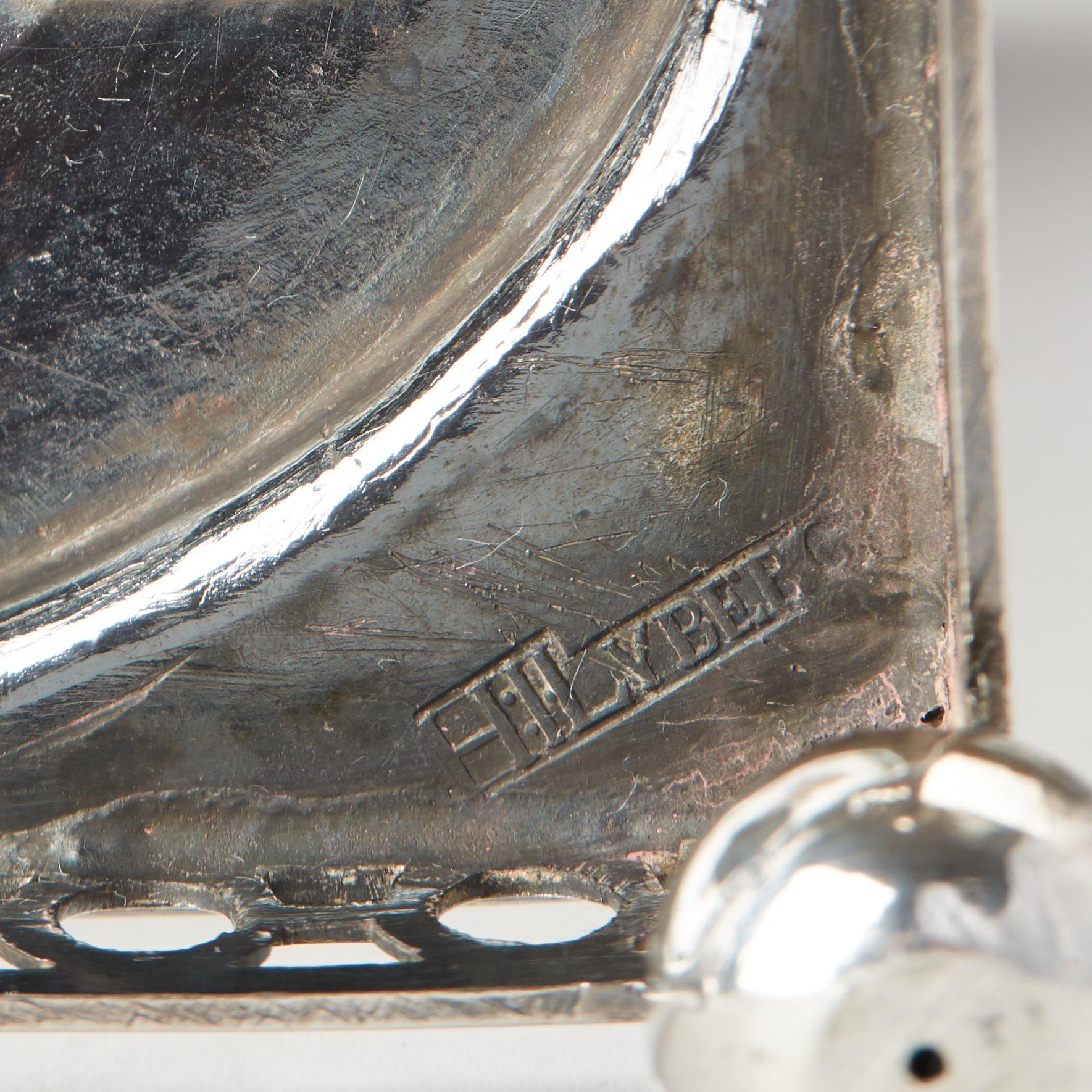 Hans Lyberg, sockerskålar med lock, ett par, silver, Borås 1805. Sengustavianska.