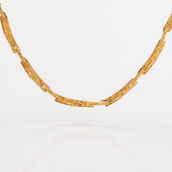 Björn Weckström, A 14K gold "Tundra" necklace. Lapponia 1970.